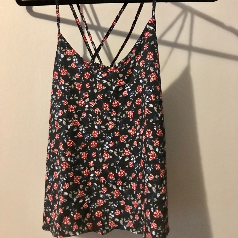 ☀️Hollister Floral Strappy Top